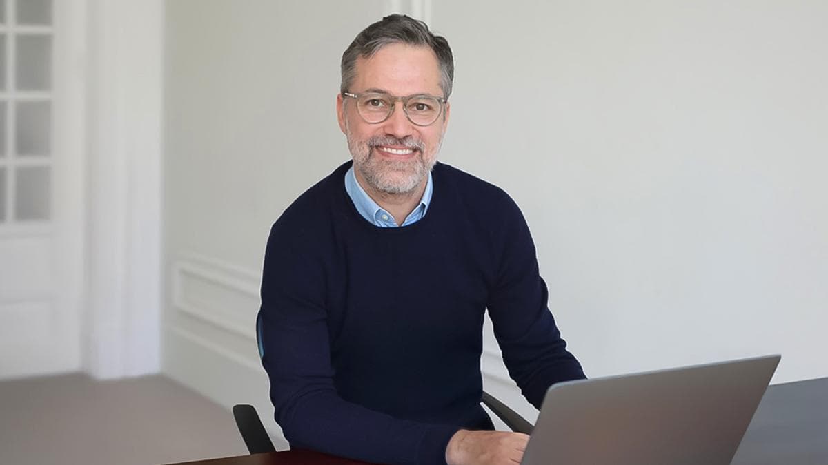 Aaron Abramson at his desk