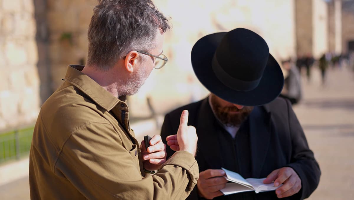 Street evangelism conversation